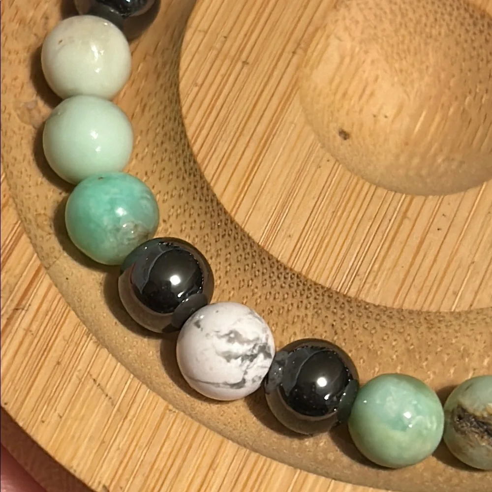 Handmade Chrysoprase + Howlite + Hematite Grounding Beaded Bracelet